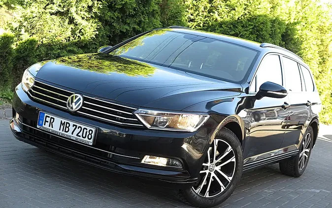 volkswagen passat przemyśl Volkswagen Passat cena 57800 przebieg: 188000, rok produkcji 2018 z Przemyśl